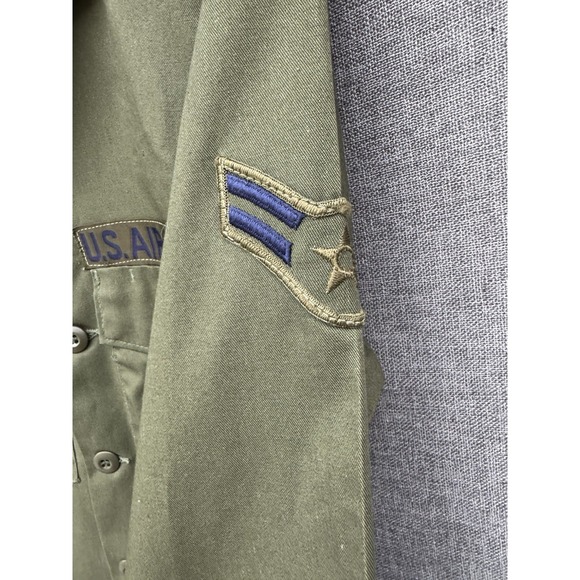 USAF OG-107 Tactical Air Command Fatigue Shirt w/ Patches 13‎ 1/2 x 32 Green - Picture 4 of 7
